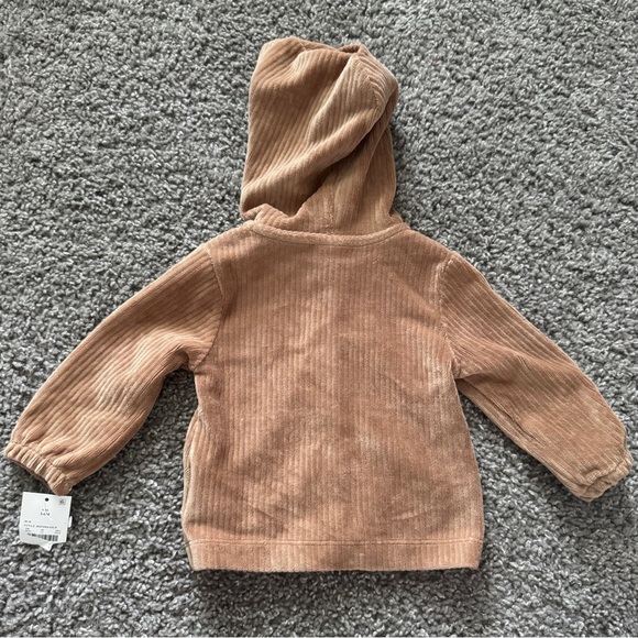 NWT Disney Winnie the Pooh Baby Brown and White Hooded Jacket size 3-6 months - Picture 4 of 4